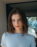 Zoe Levin